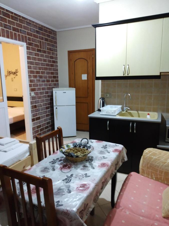 Altin Skrapari Guesthouse Ksamil Luaran gambar