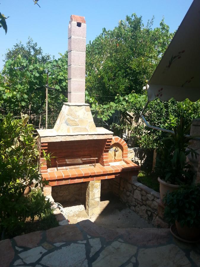 Altin Skrapari Guesthouse Ksamil Luaran gambar